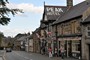 Castleton, Peak District, Derbyshire (20100703_0105).